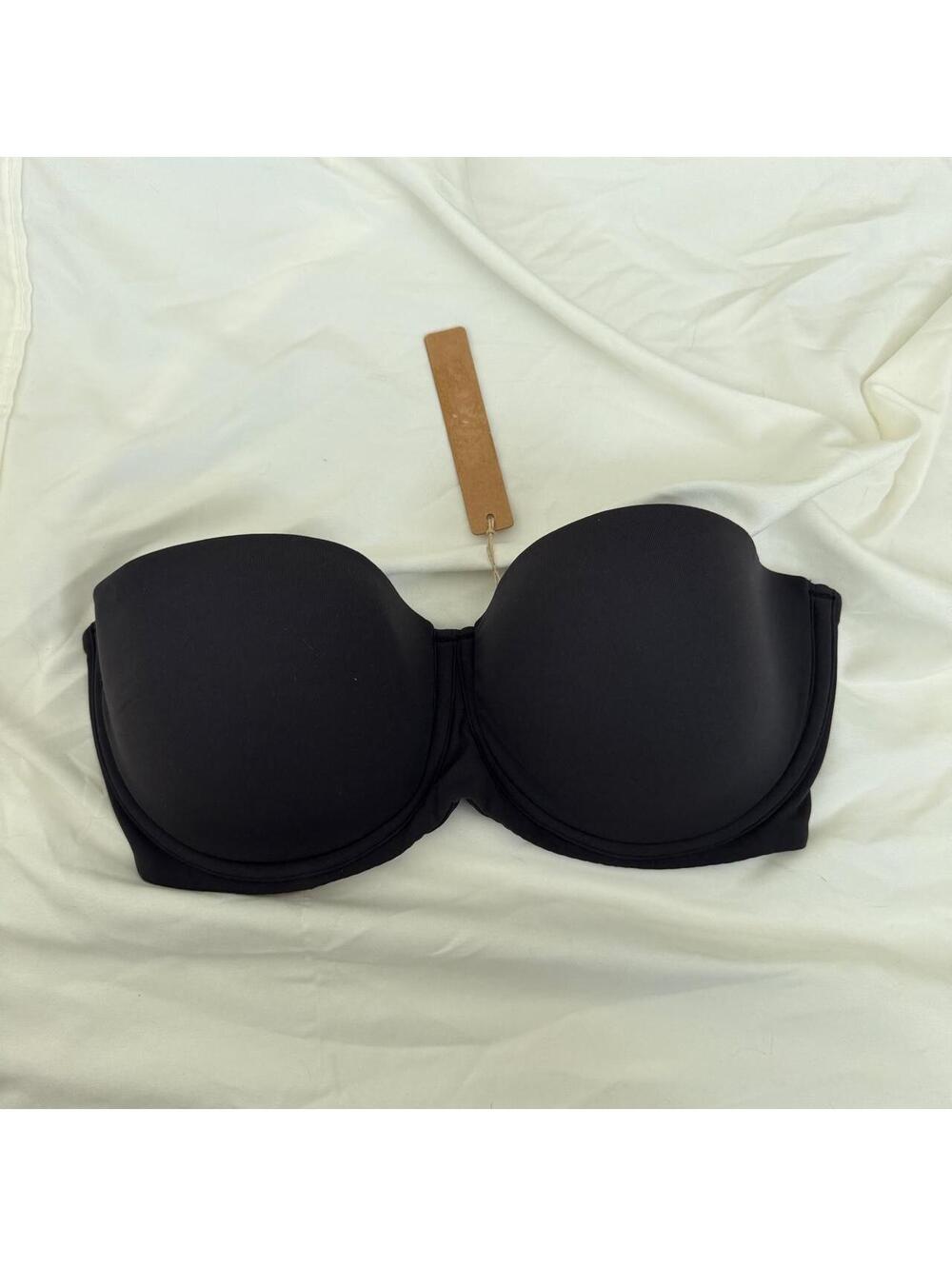 SKIMS FITS EVERYBODY STRAPLESS BRA